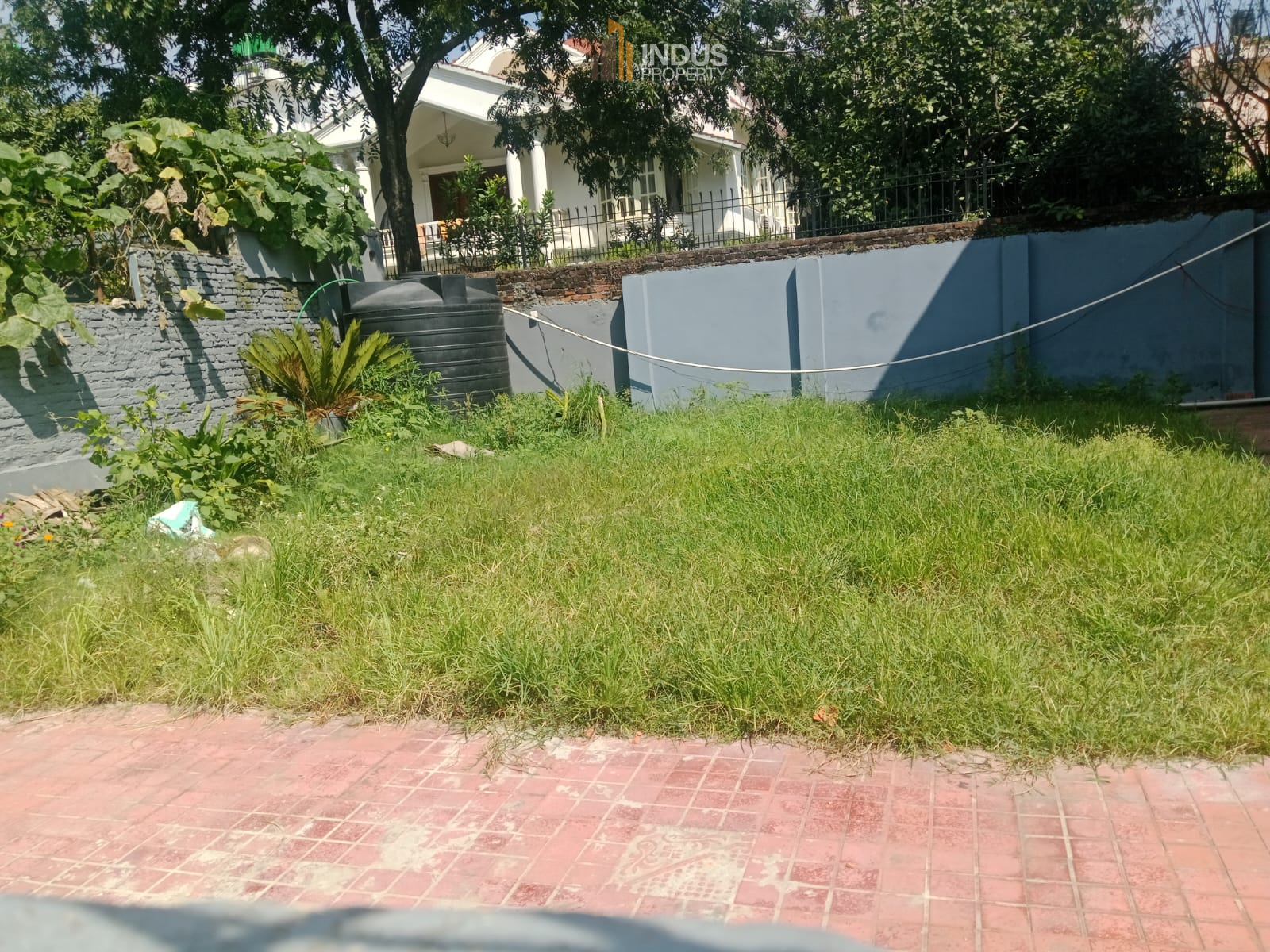 property-image
